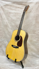画像をギャラリービューアに読み込む, Martin アコースティックギター Standard Series D-28 Natural(S/N:2471610)