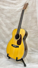 画像をギャラリービューアに読み込む, 【販売済】Martin アコースティックギター Standard Series 00-28 Natural