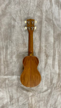 画像をギャラリービューアに読み込む, 【販売済】MAHALO ソプラノウクレレ MM1